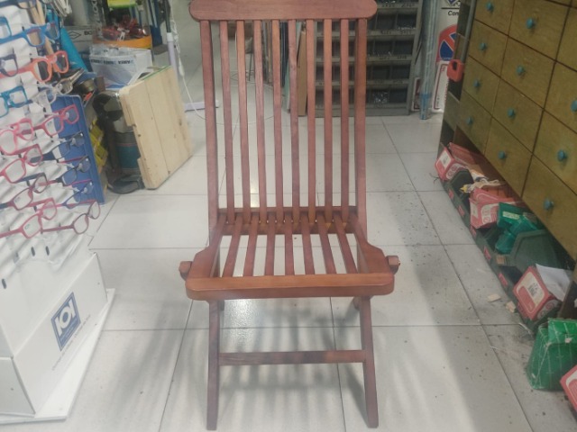 SEGGIOLA DI LEGNO COLORE TEAK